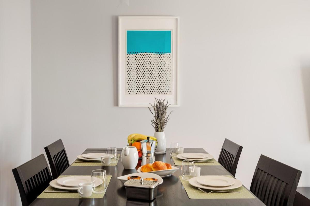 Elegant Flat In Benfica - 10 Min To Center Apartamento