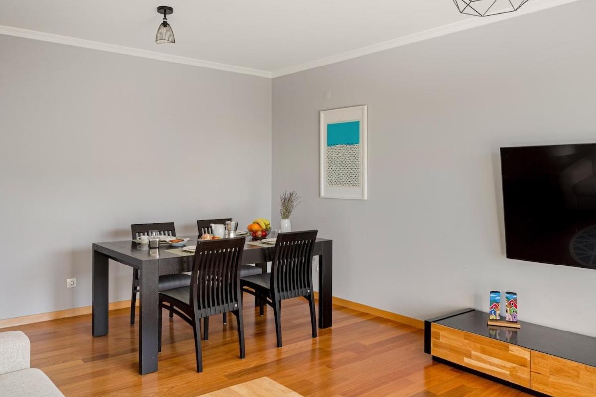Elegant Flat In Benfica - 10 Min To Center Lisboa